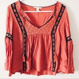 Bell sleeve embroidered top